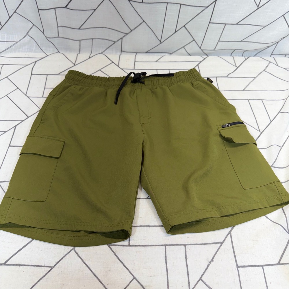 LEG3ND Discovery Cargo Shorts XL Olive Green Elastic Waist Hiking Utility